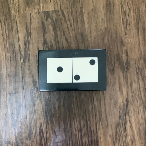 Found dominoes - Picture 4 of 9